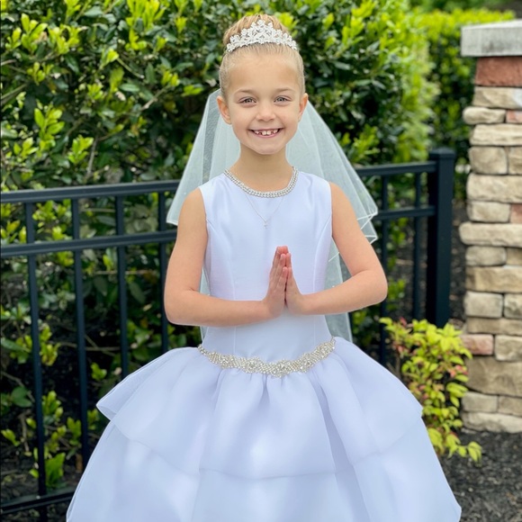 Christie Helene Communion/Flower DRESS perfect condition- only worn once - Picture 1 of 4